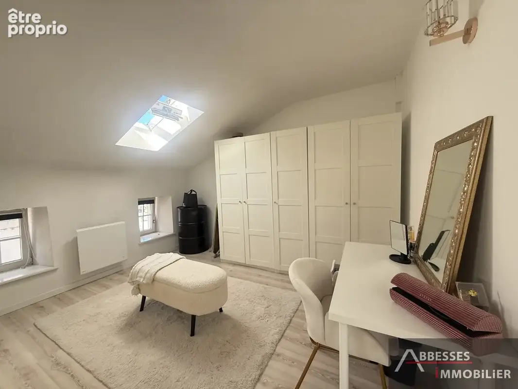 EN EXCLUSIVITÉ - CENTRE VILLE : Au 2ème et dernier étage : Superbe appartement esprit loft de type F5 - photo 16