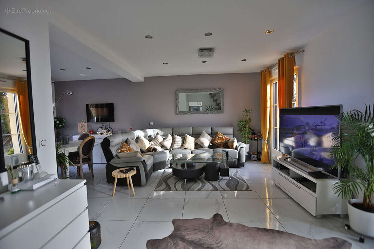 Maison à JOUARS-PONTCHARTRAIN