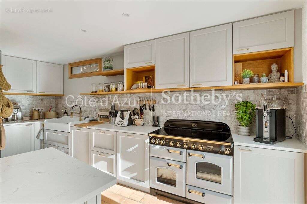 Maison à LES ADRETS-DE-L'ESTEREL