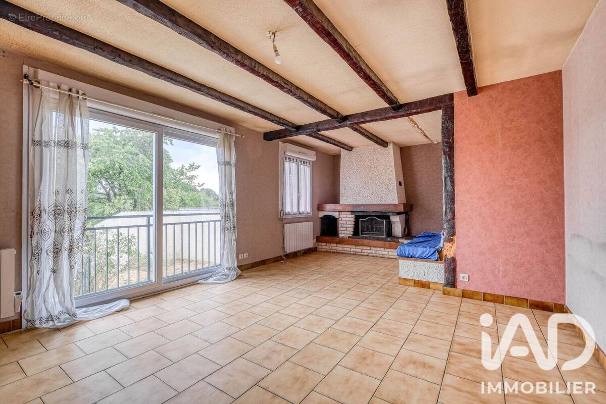 Photo 1 - Maison à DAMPMART