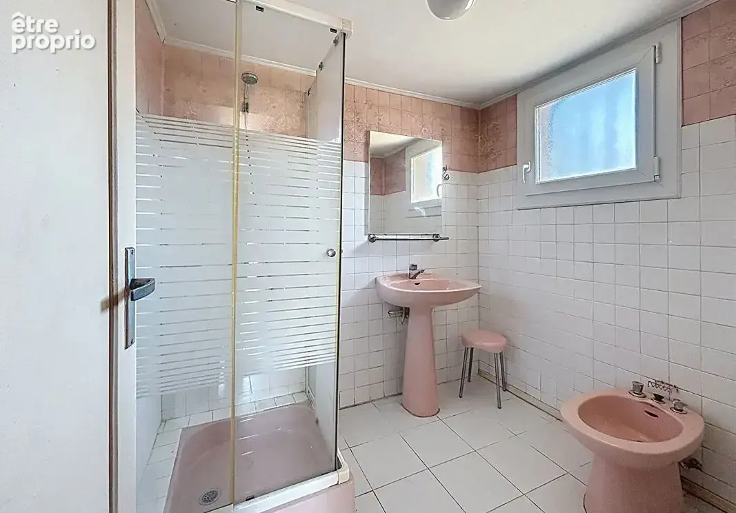 Sur 740 m2 de terrain - photo 10