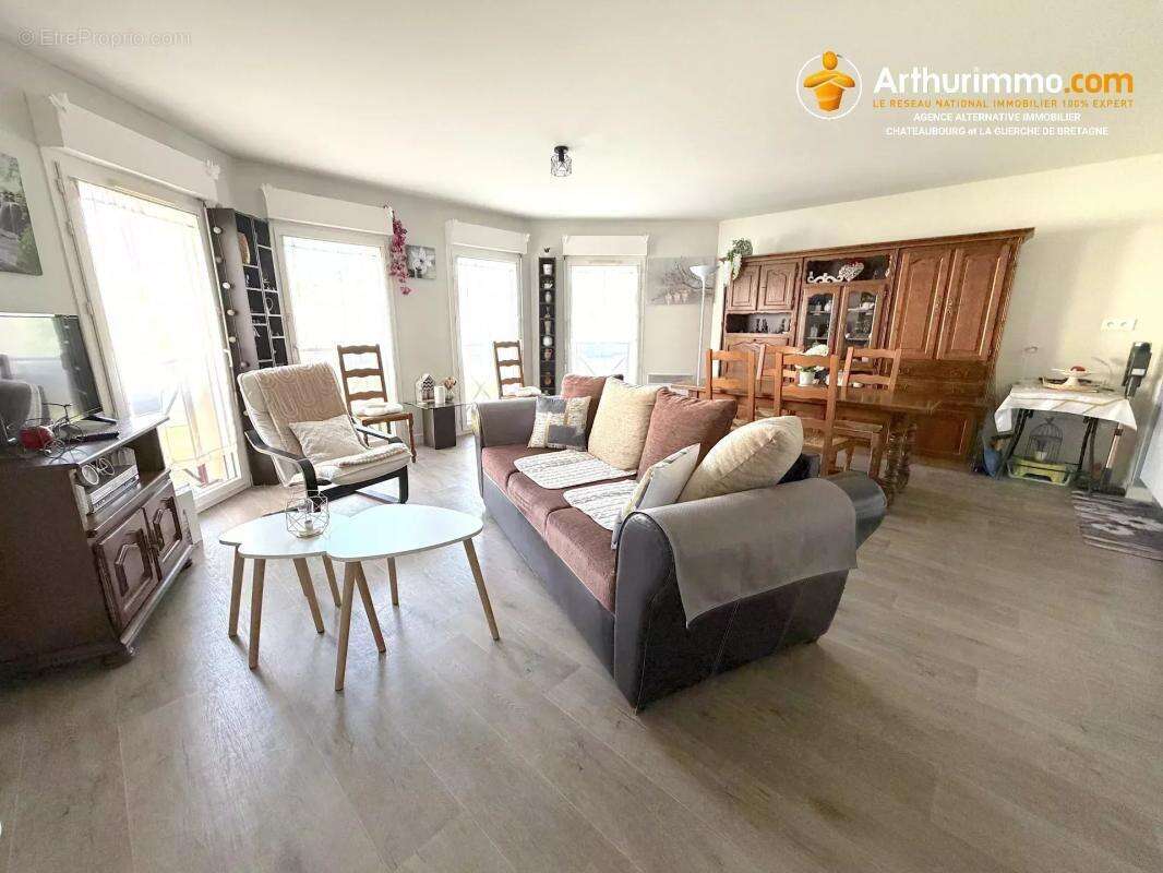 Appartement à BRUZ