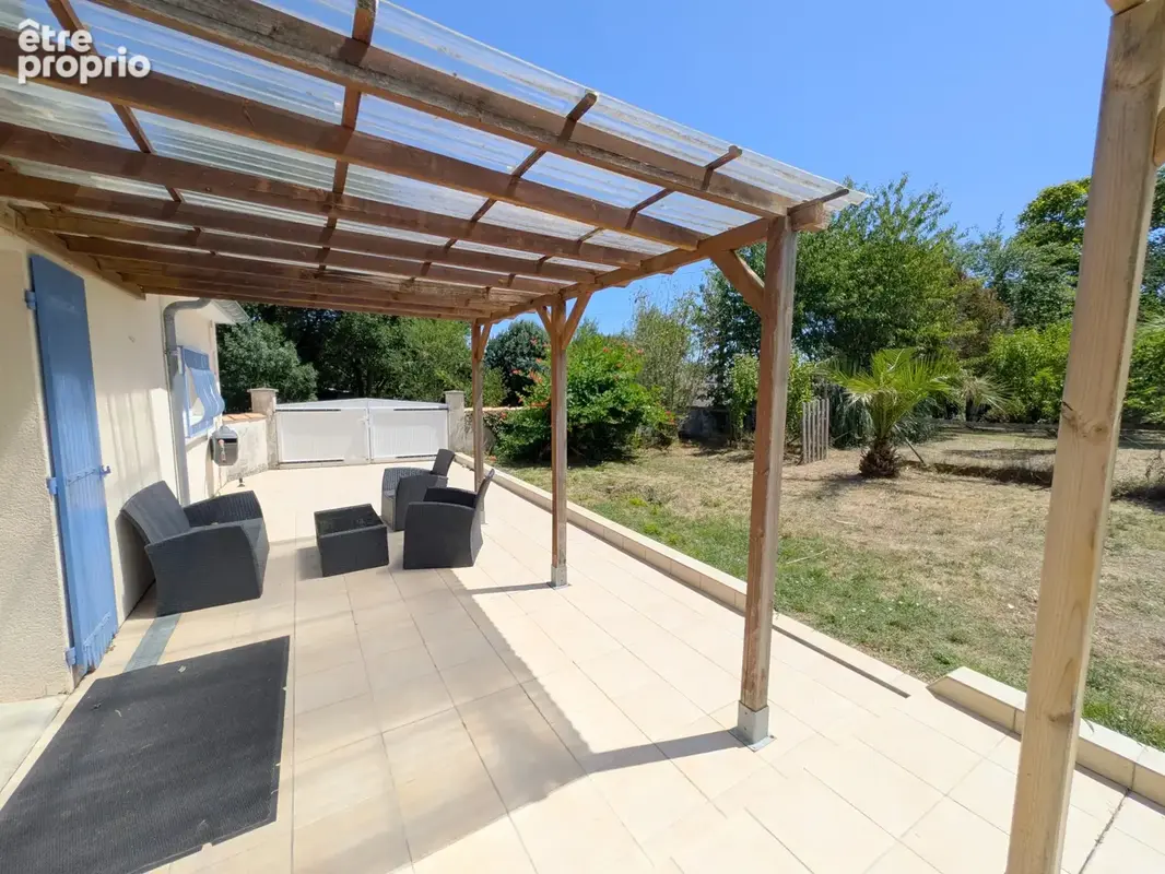 Deux maisons, piscine et terrain à 5 minutes de Jonzac et à moins d'une heure des plages et de Bordeaux - photo 8