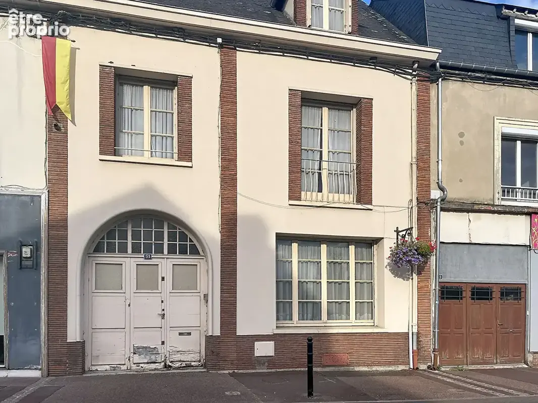 Maison de ville à seulement 15 minutes de Pont Audemer dans la Vallée de La Risle - photo 1