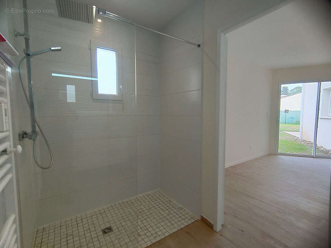 Maison à SAINT-PALAIS-SUR-MER