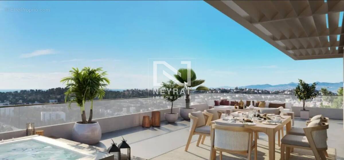Appartement à SAINT-RAPHAEL