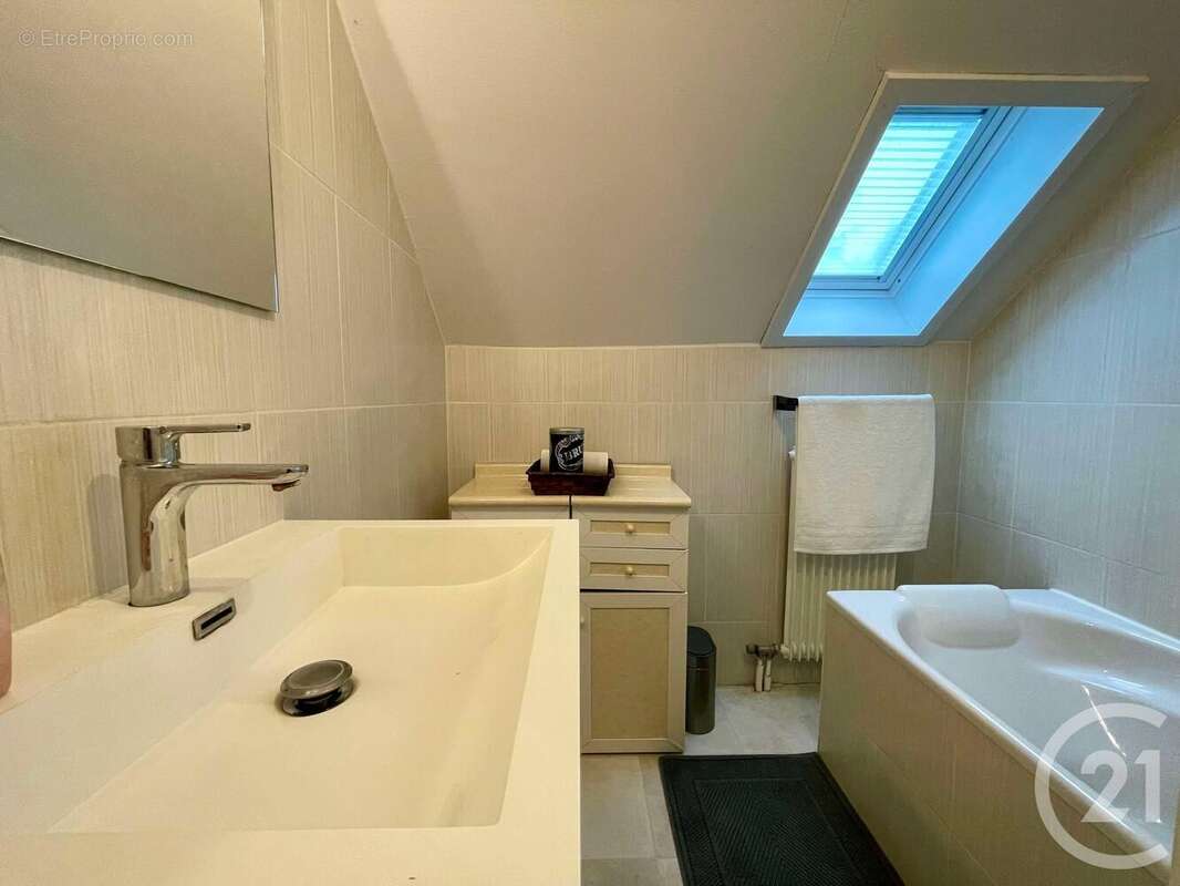 Maison à LAGNY-LE-SEC