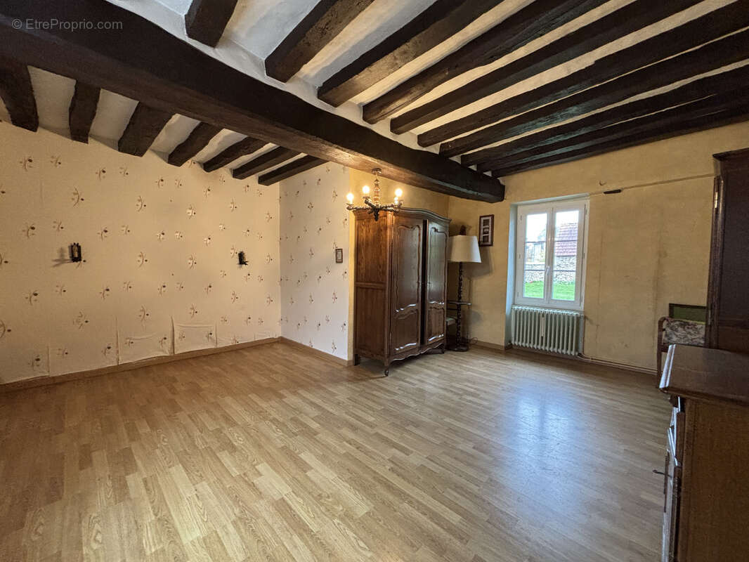 Maison à LA HEUNIERE