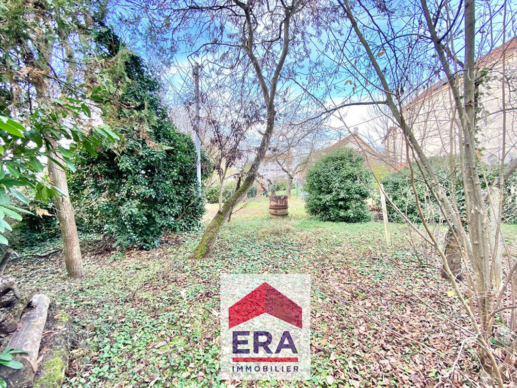 Maison à SARTROUVILLE
