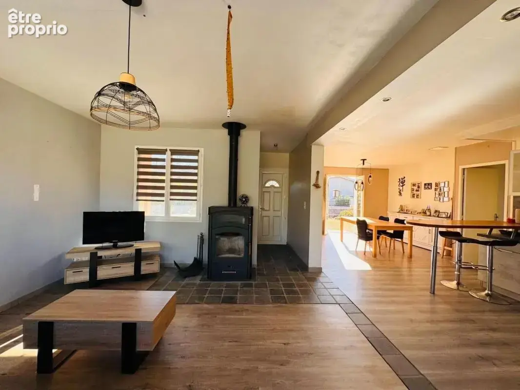 Maison de plain-pied avec piscine – environnement calme - photo 12