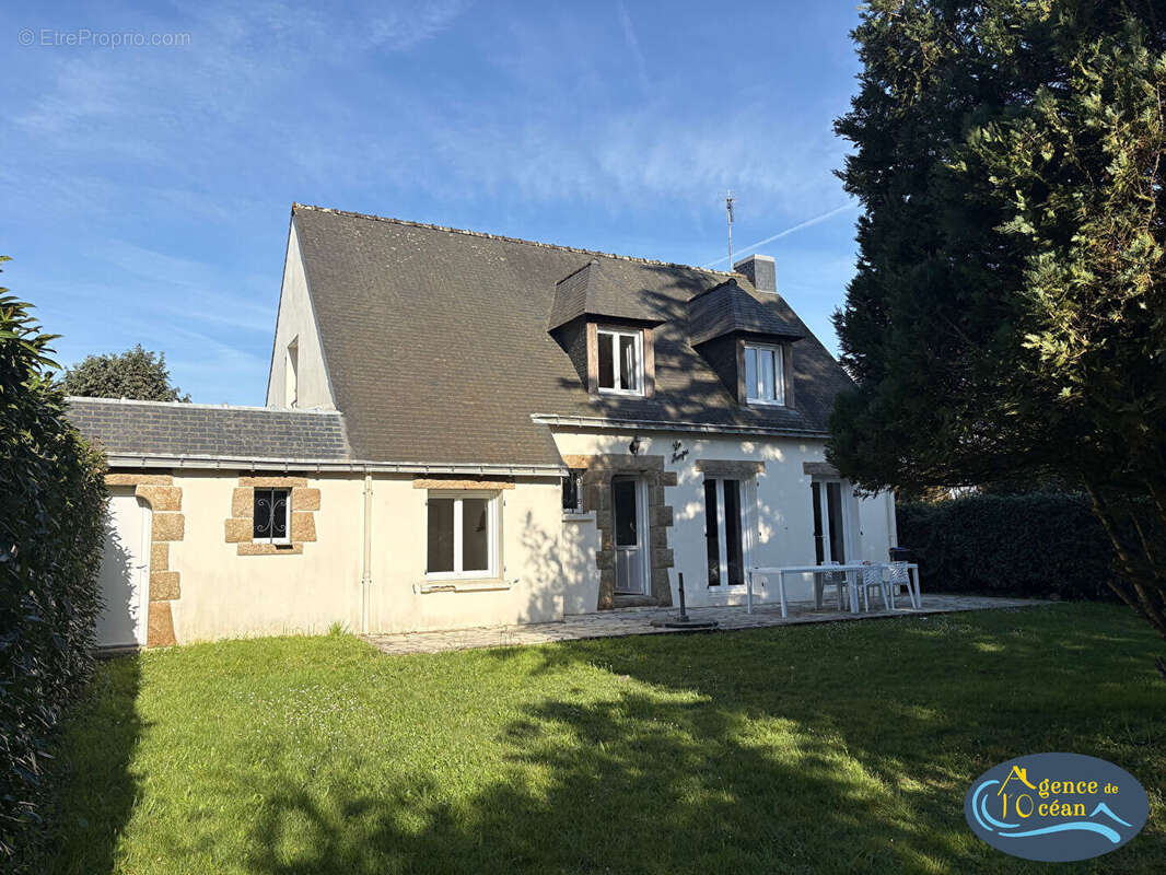 Maison à PENESTIN