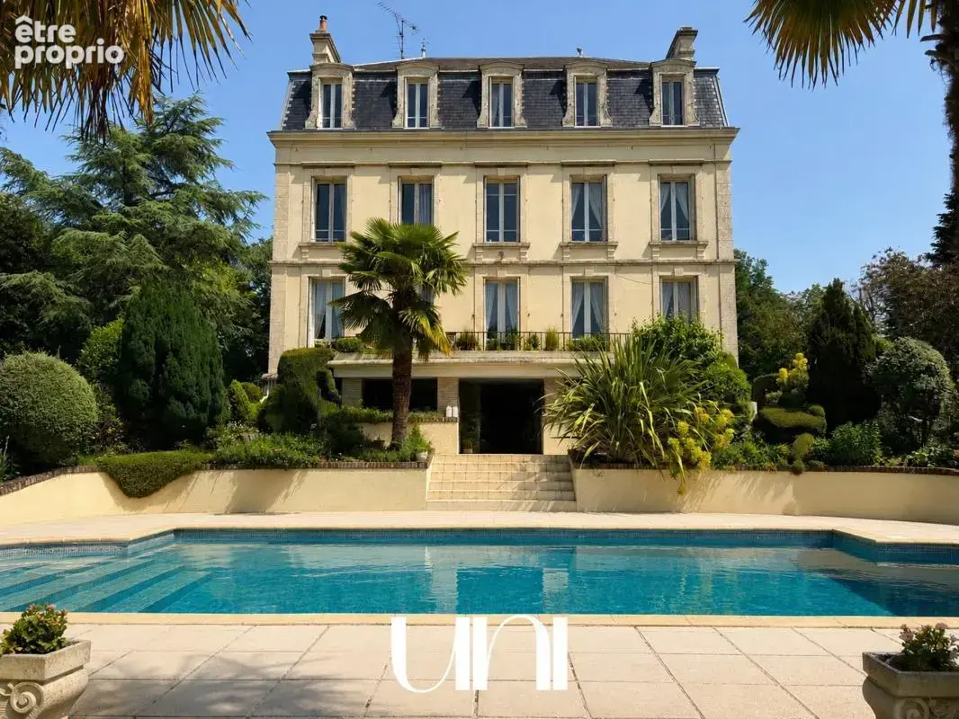 Maison 11 pièces 400 m² à vendre à Saint-Pierre-Sur-Dives (14170) - photo 3