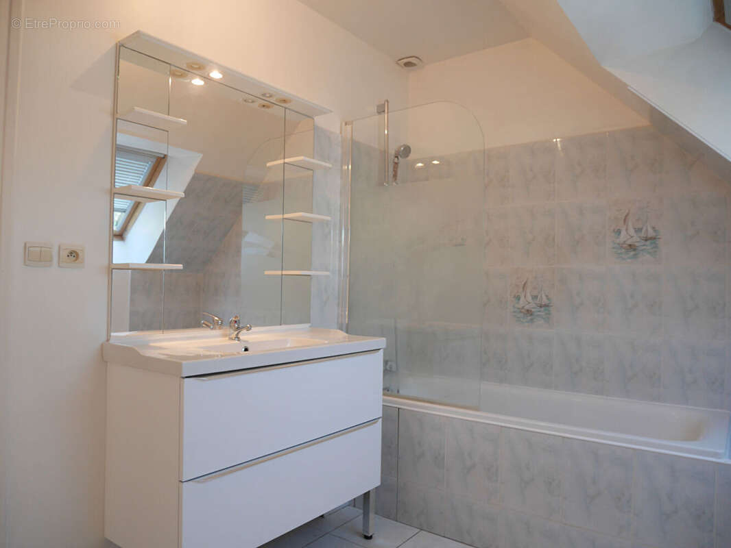 Maison 152 m² à Barentin  - photo 8