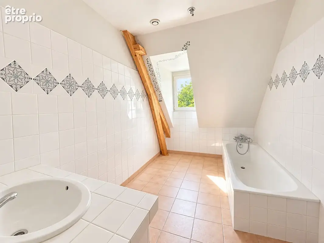Maison en pierre -155 m² -5 chambres -terrain 1,09 ha -hangar 133 m² -gignac - photo 11