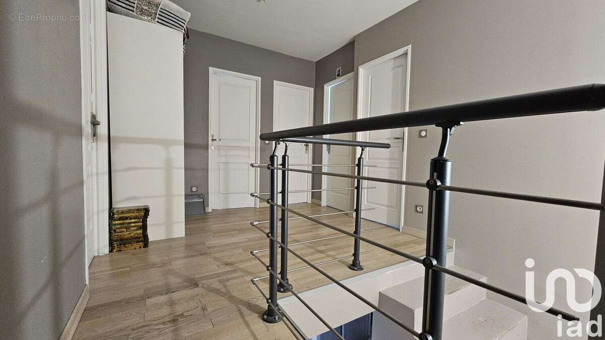 Photo 8 - Maison à CERGY