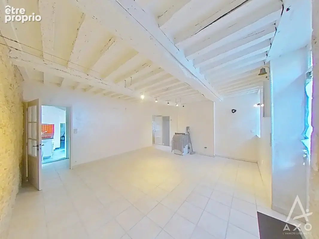 Authentique maison en pierre du XIX? siècle  140 m²  4 chambres  Terrasse au calme  Thaon - photo 3