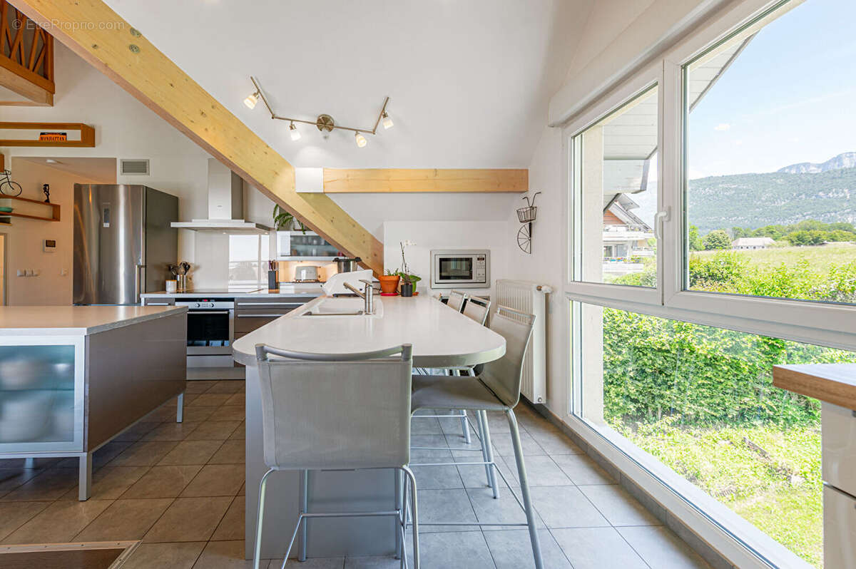 Appartement 153m² à Annecy le Vieux - photo 2