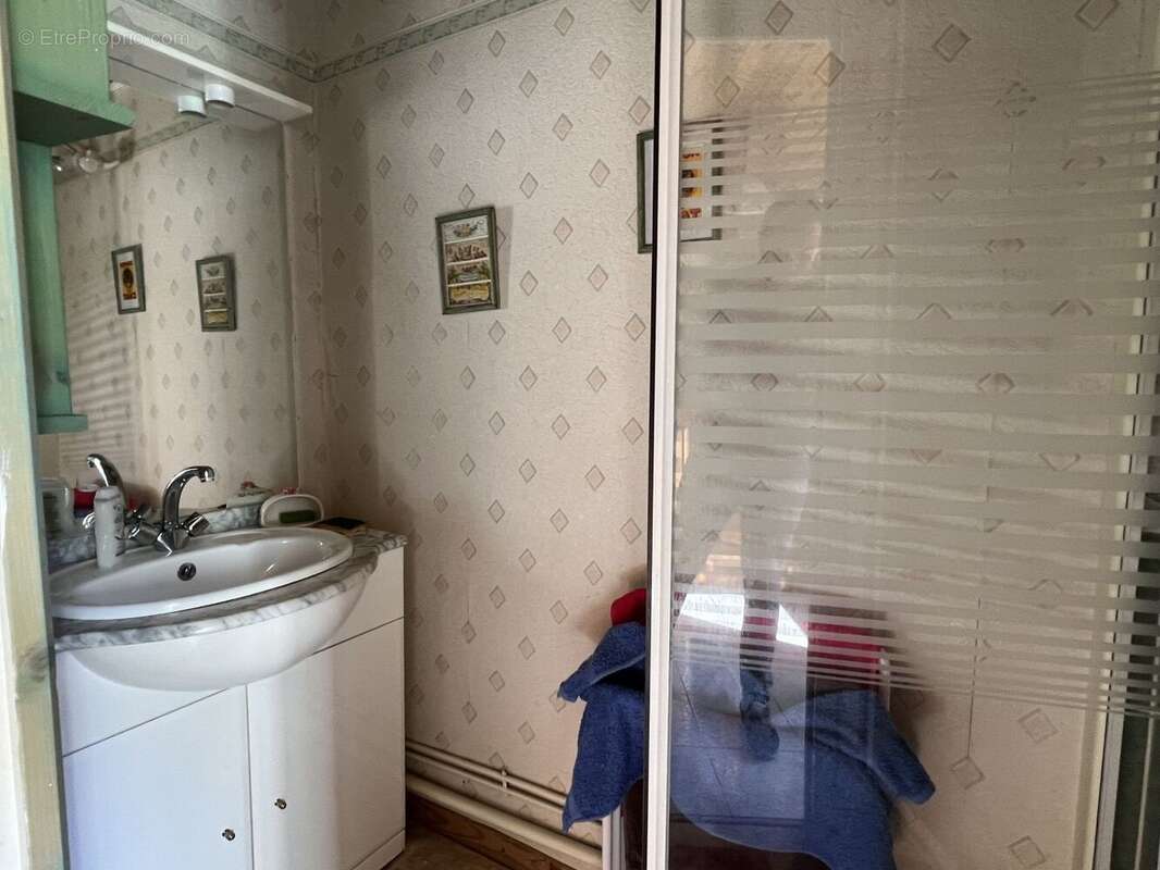 Appartement à BESSEGES