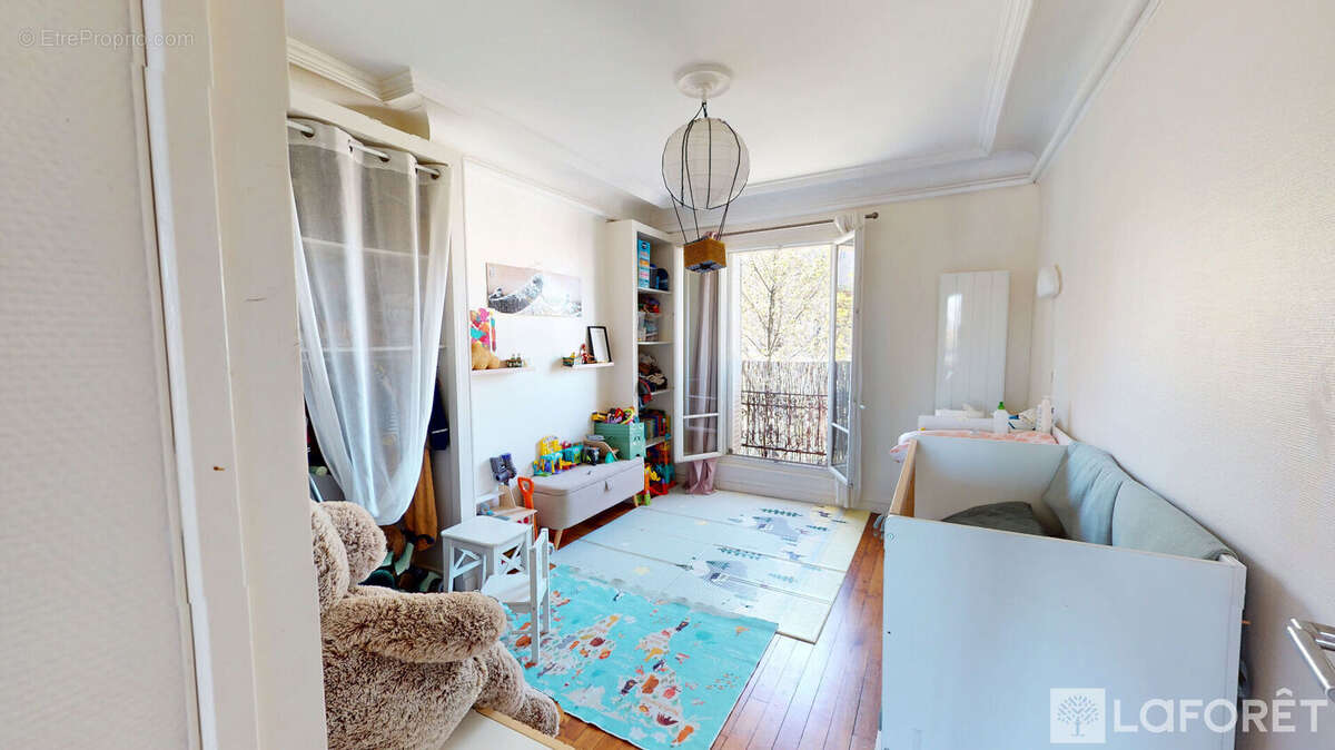 Appartement à ASNIERES-SUR-SEINE