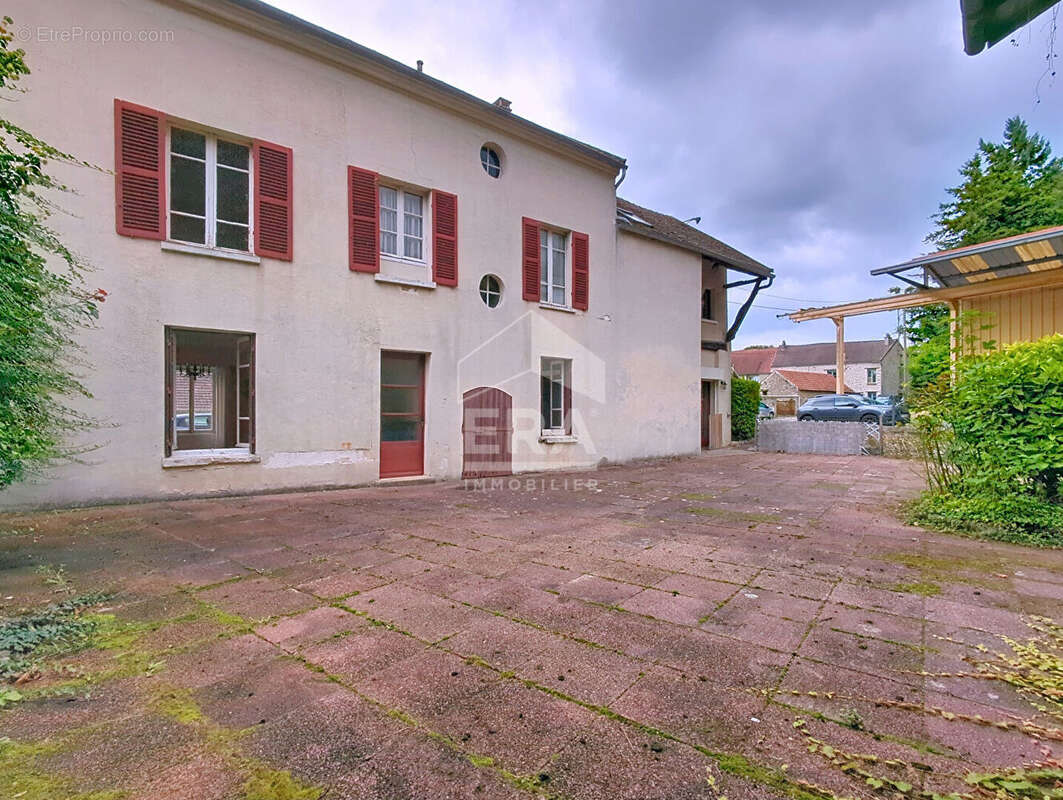 Maison à LUZARCHES