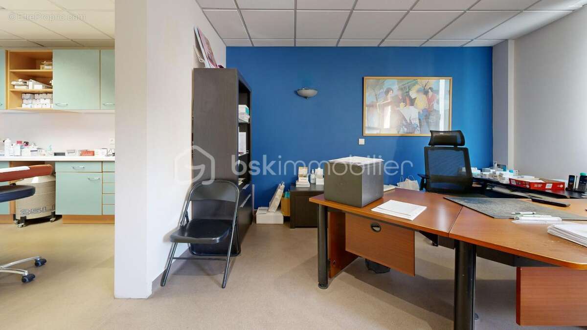 Bureau spacieux pour entrepreneurs, un investissement idéal au cœur de la ville - photo 7