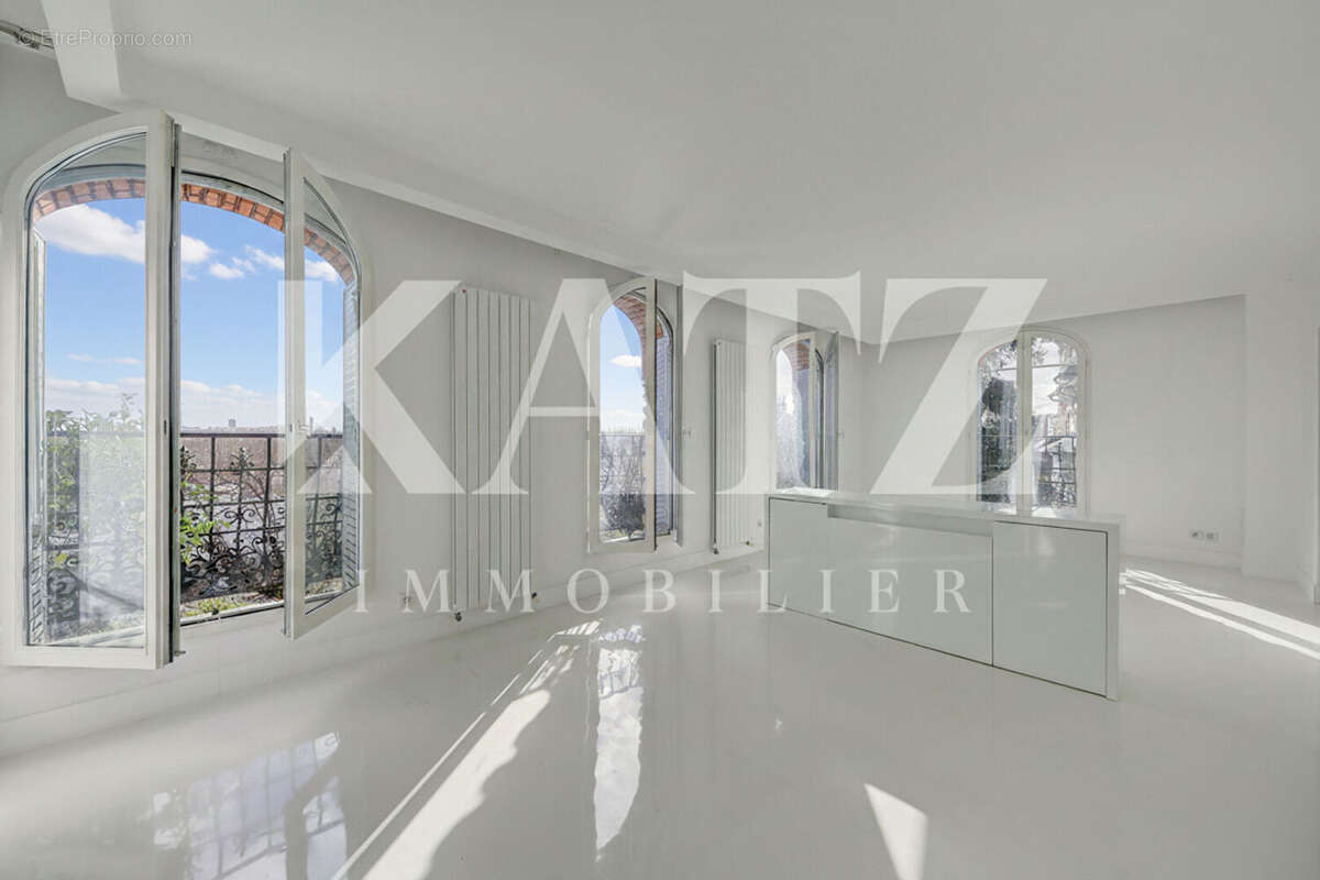 Maison à SAINT-CLOUD