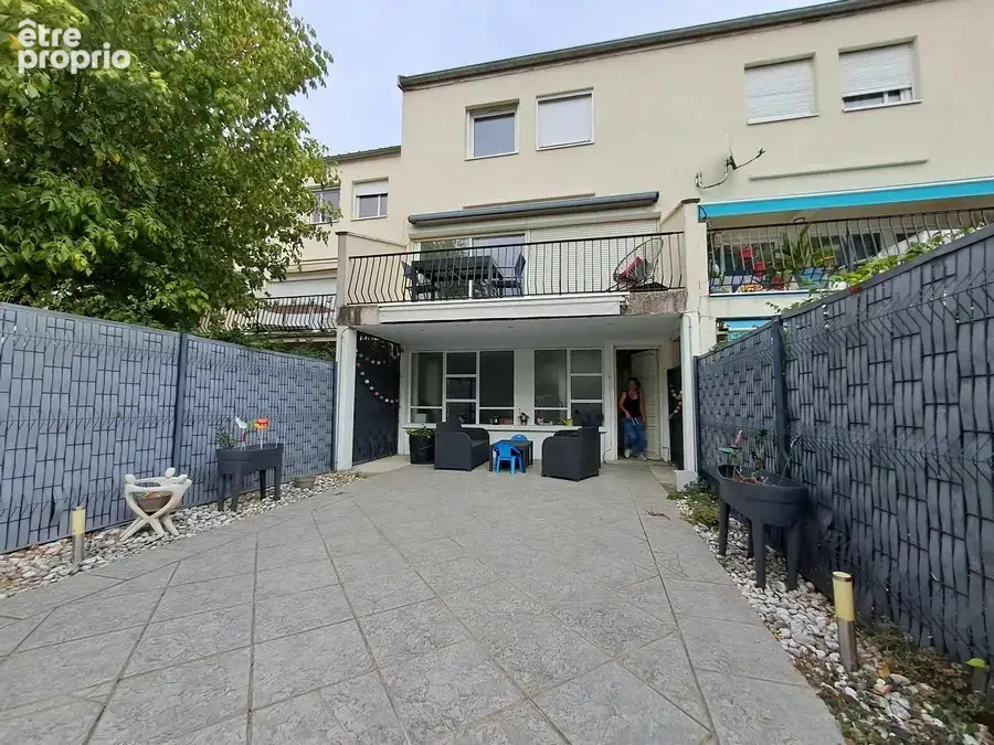 Vienne maison à vendre sur 2 niveaux - Maison à VIENNE
