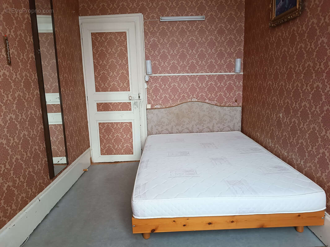 Maison à LA POTERIE-AU-PERCHE