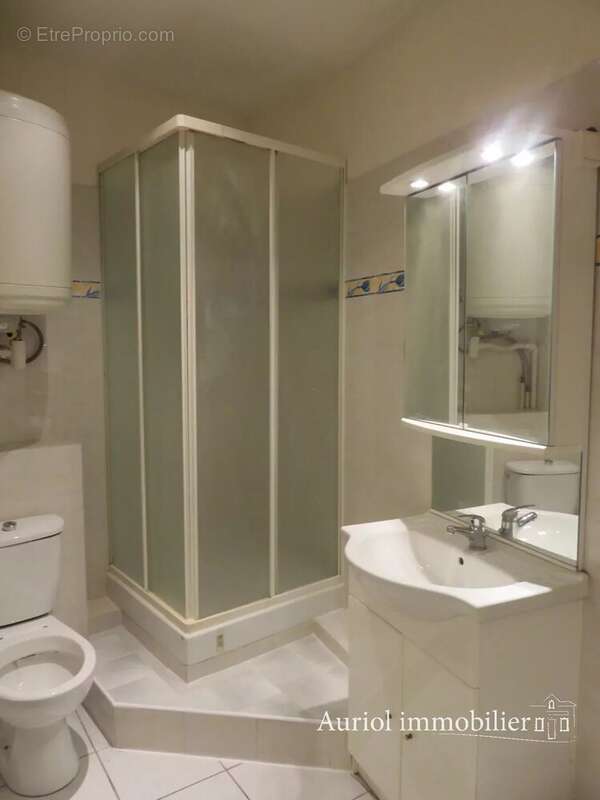 Appartement à AURIOL