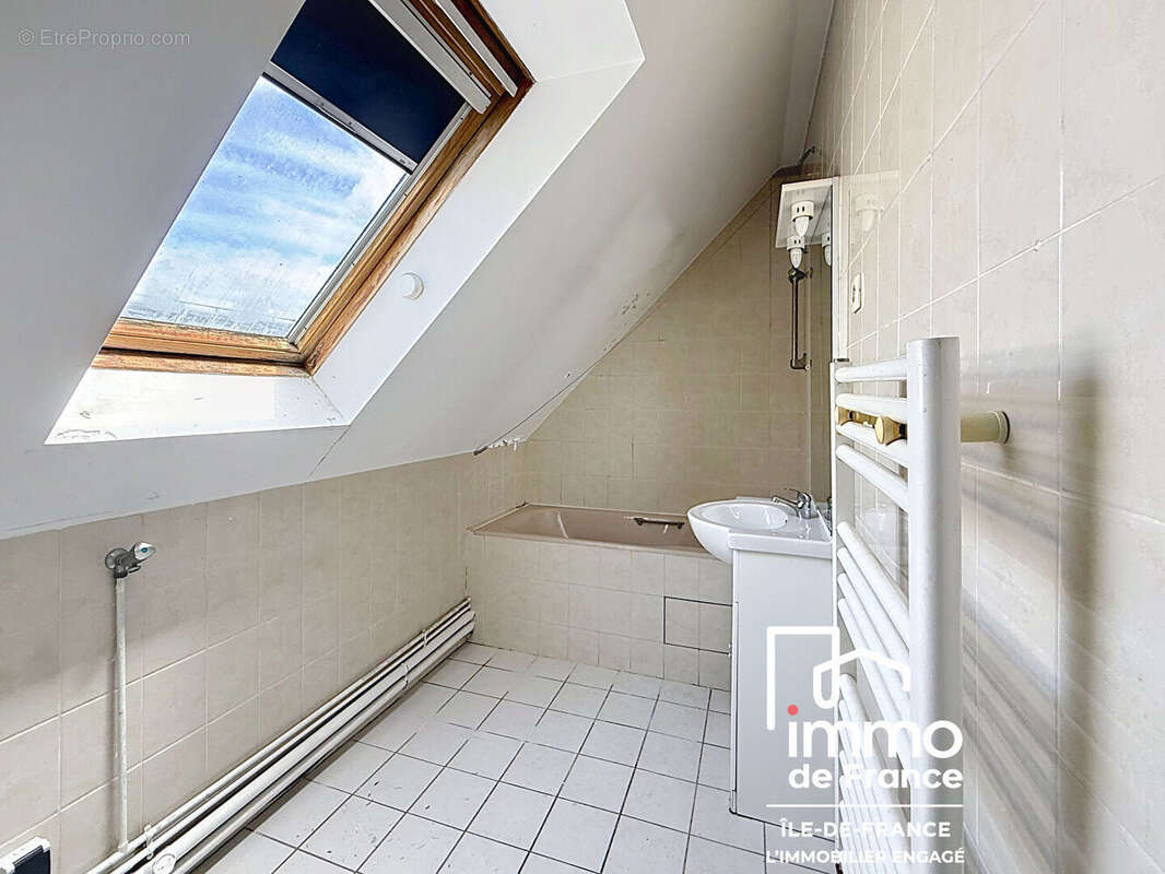 Studio 32,03 m² CHELLES - photo 5