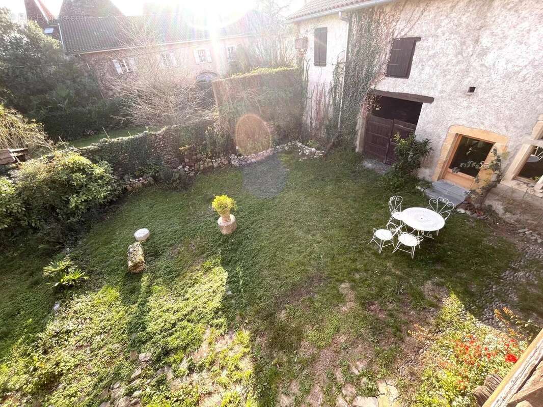 Maison à SAUVETERRE-DE-BEARN