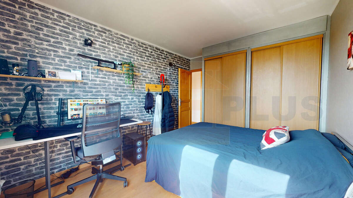 Appartement à BOIS-D'ARCY