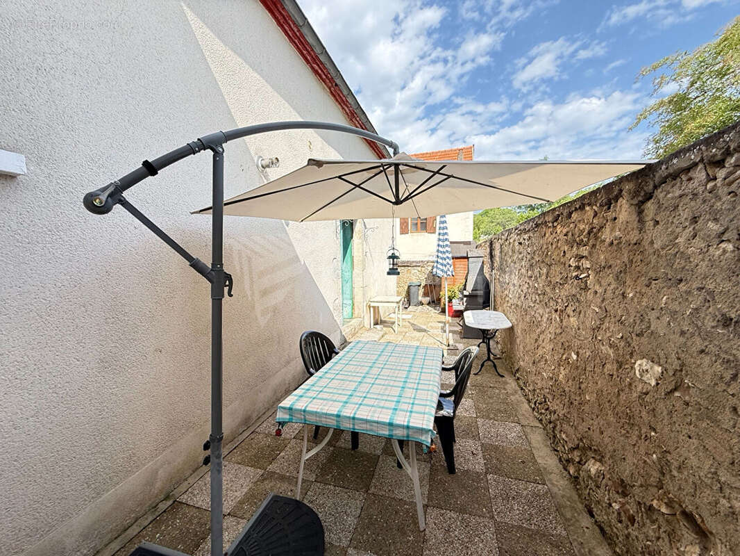 Maison à BONNY-SUR-LOIRE