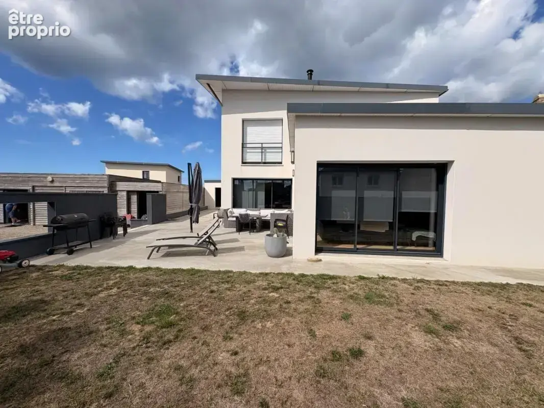 SIBIRIL MOGUERIEC : Maison contemporaine de 6 pièces - photo 3