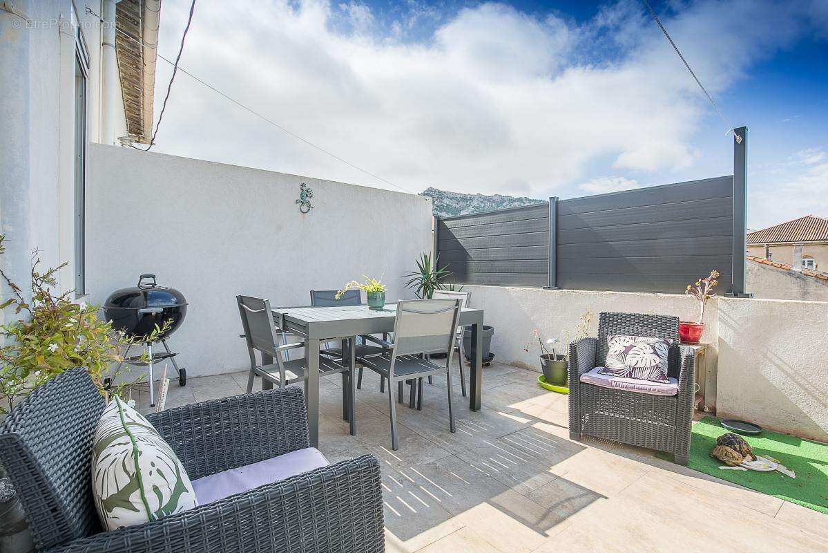 Appartement à MARSEILLE-8E