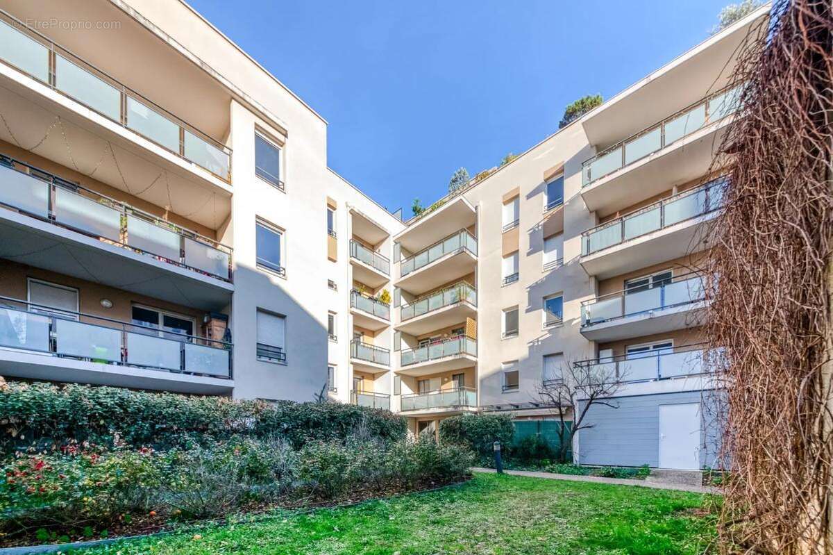 Appartement à LYON-7E