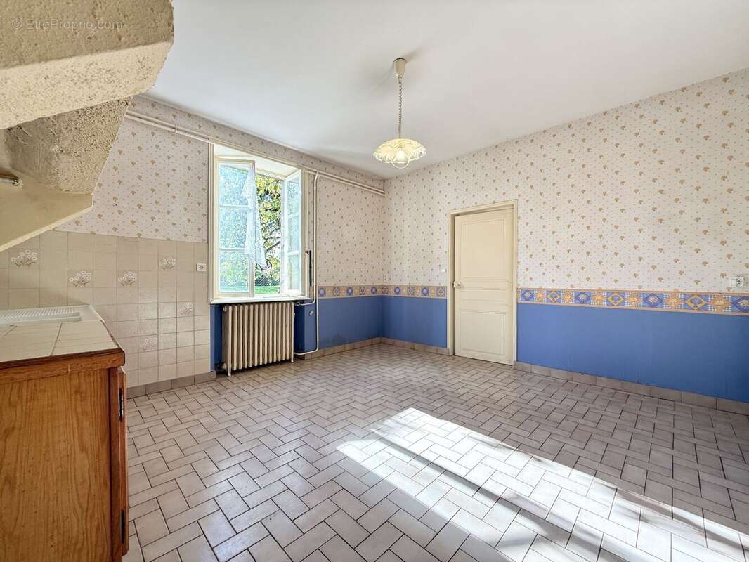 Maison à SAINT-SYLVESTRE-PRAGOULIN