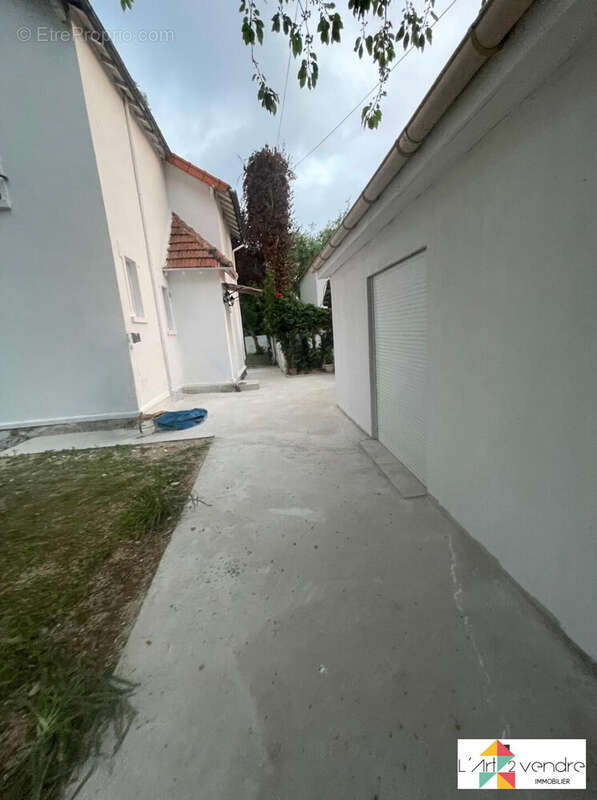 Maison à VITRY-SUR-SEINE