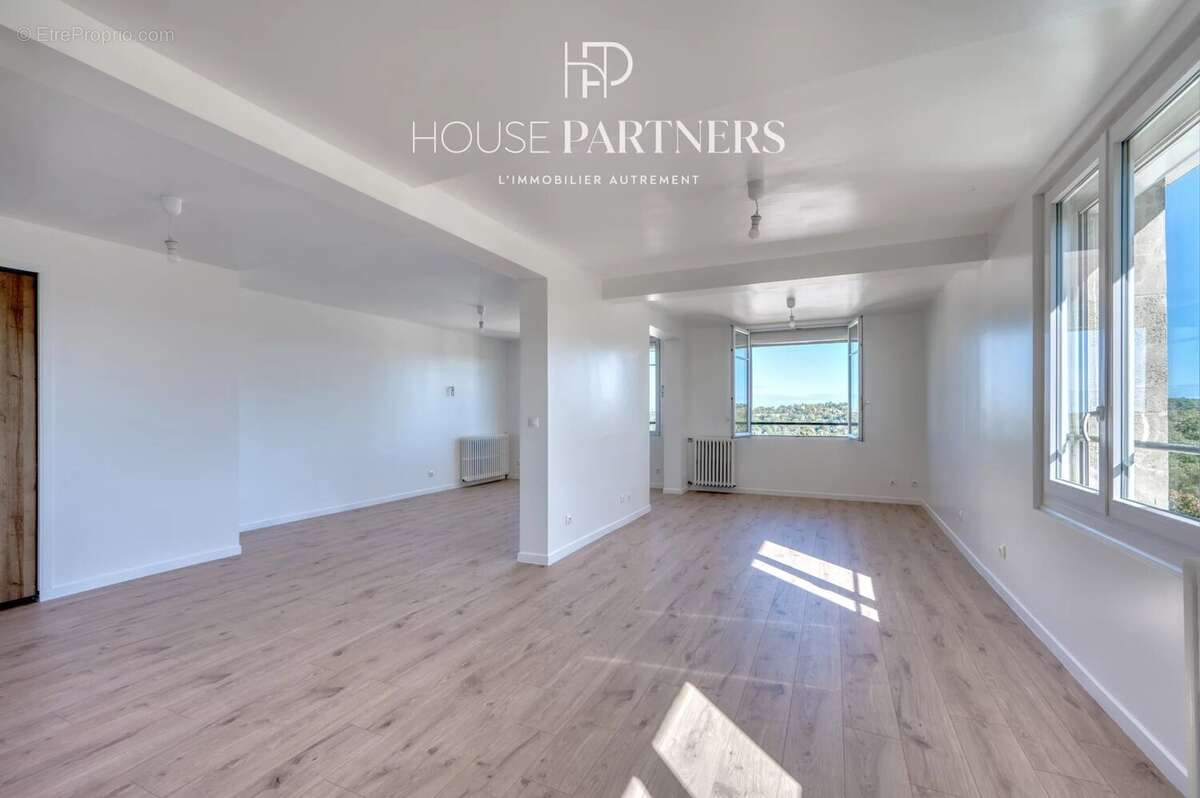 Appartement à BOUGIVAL