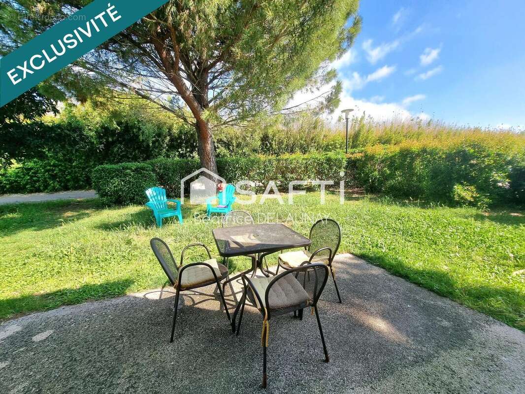 Photo 2 - Maison à GALLARGUES-LE-MONTUEUX