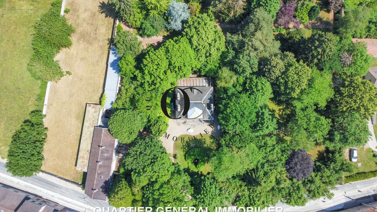 Maison de maitre Ivry le temple - photo 4