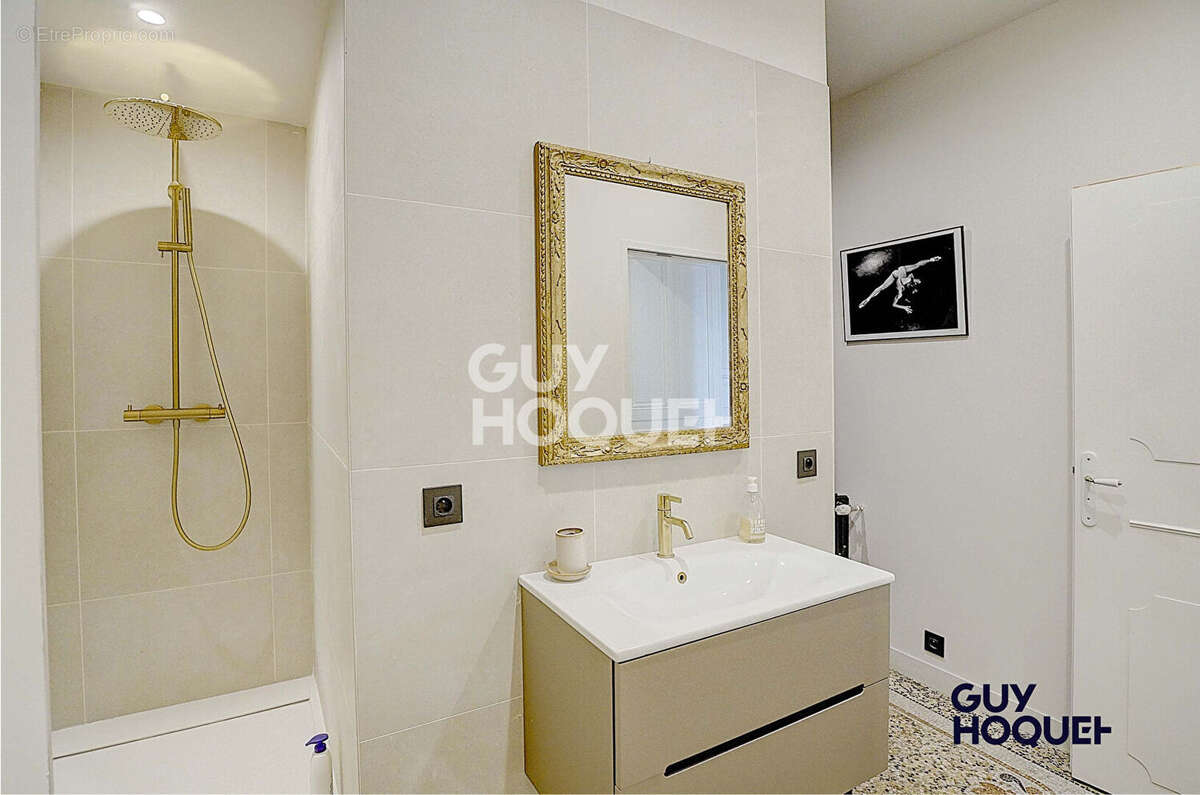 Appartement à SAINT-CYR-AU-MONT-D'OR