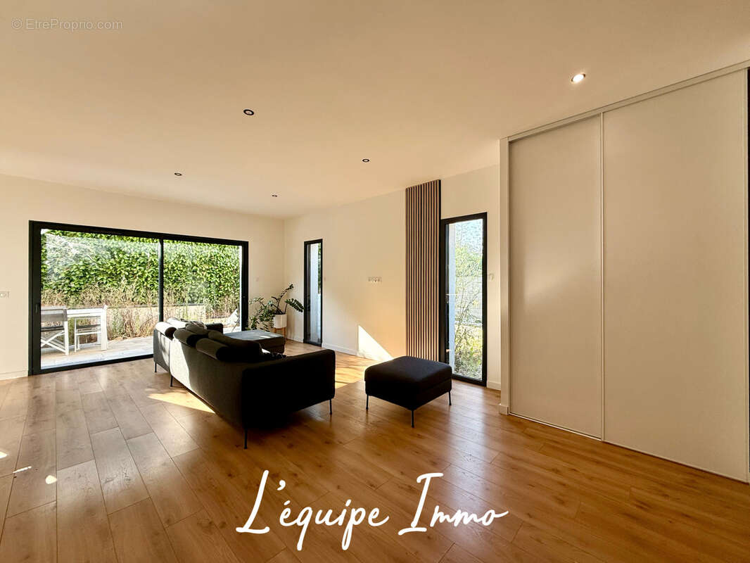 Appartement à L'ISLE-JOURDAIN