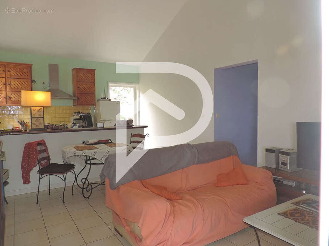 Maison à PETITE-ILE