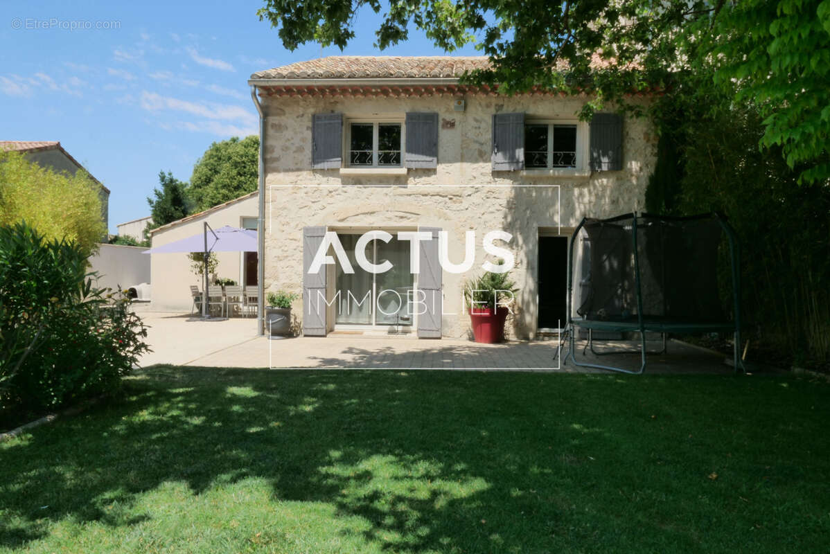 Maison à PLAN-D'ORGON