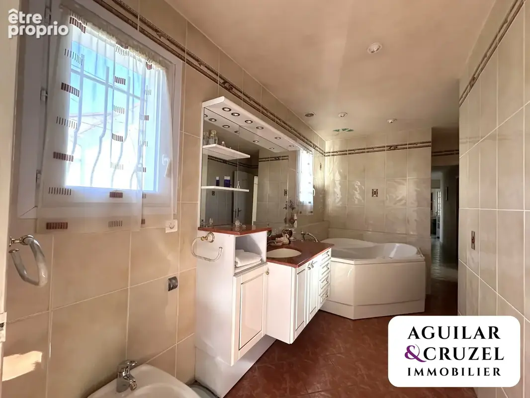 En exclusivité quartier de Gionne - photo 11