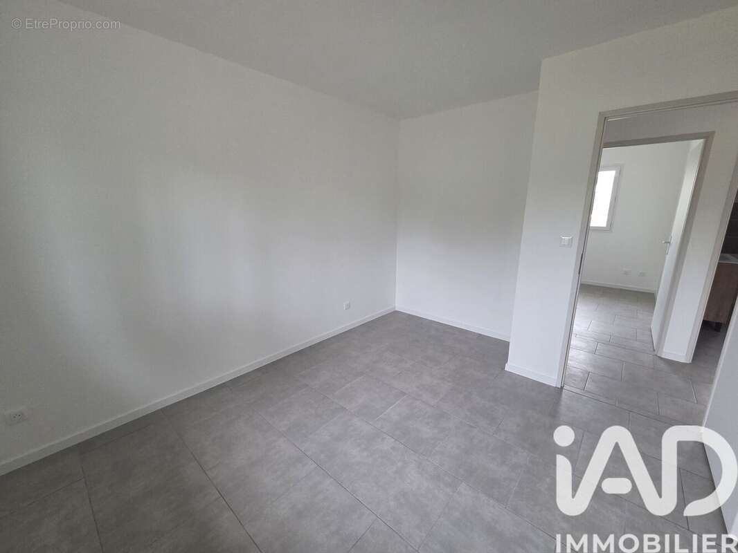 Photo 9 - Maison à MONTGUYON