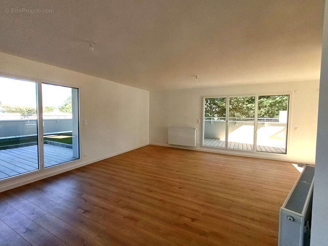 Appartement à LA BOUILLIE