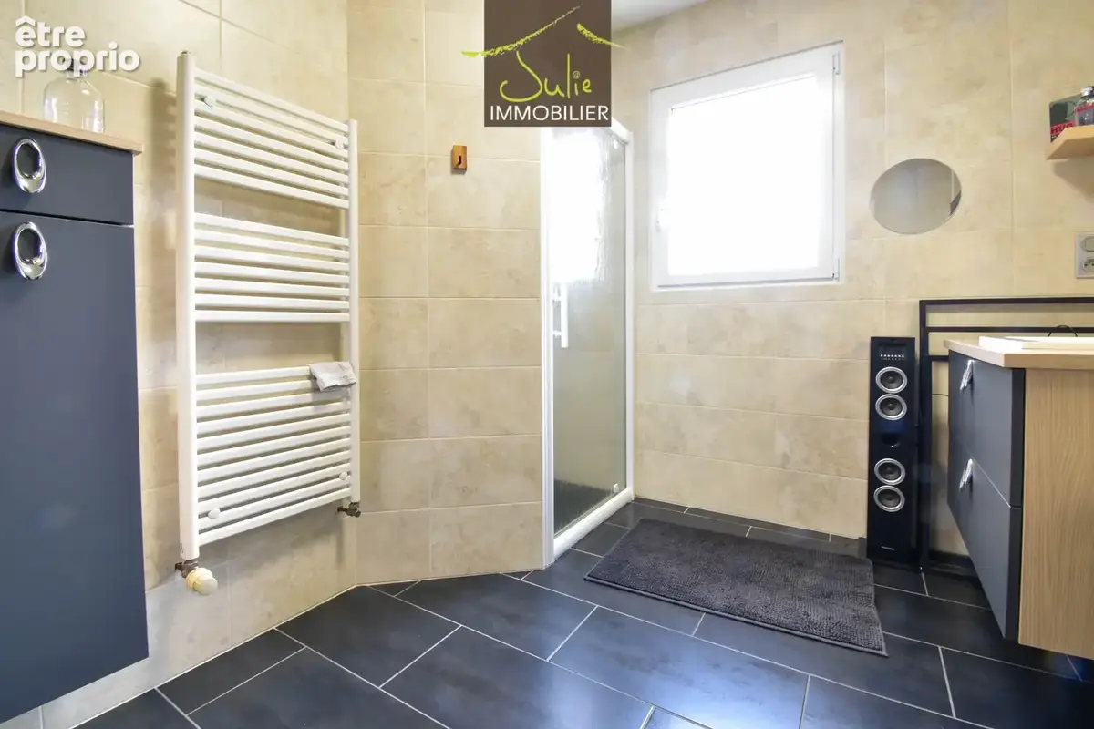 Proche Cerizay, maison plain pied de 110 m2 - photo 9