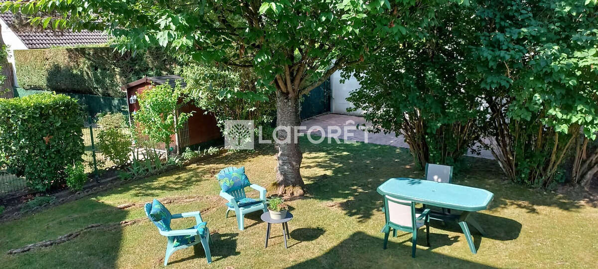 Maison à ROISSY-EN-BRIE